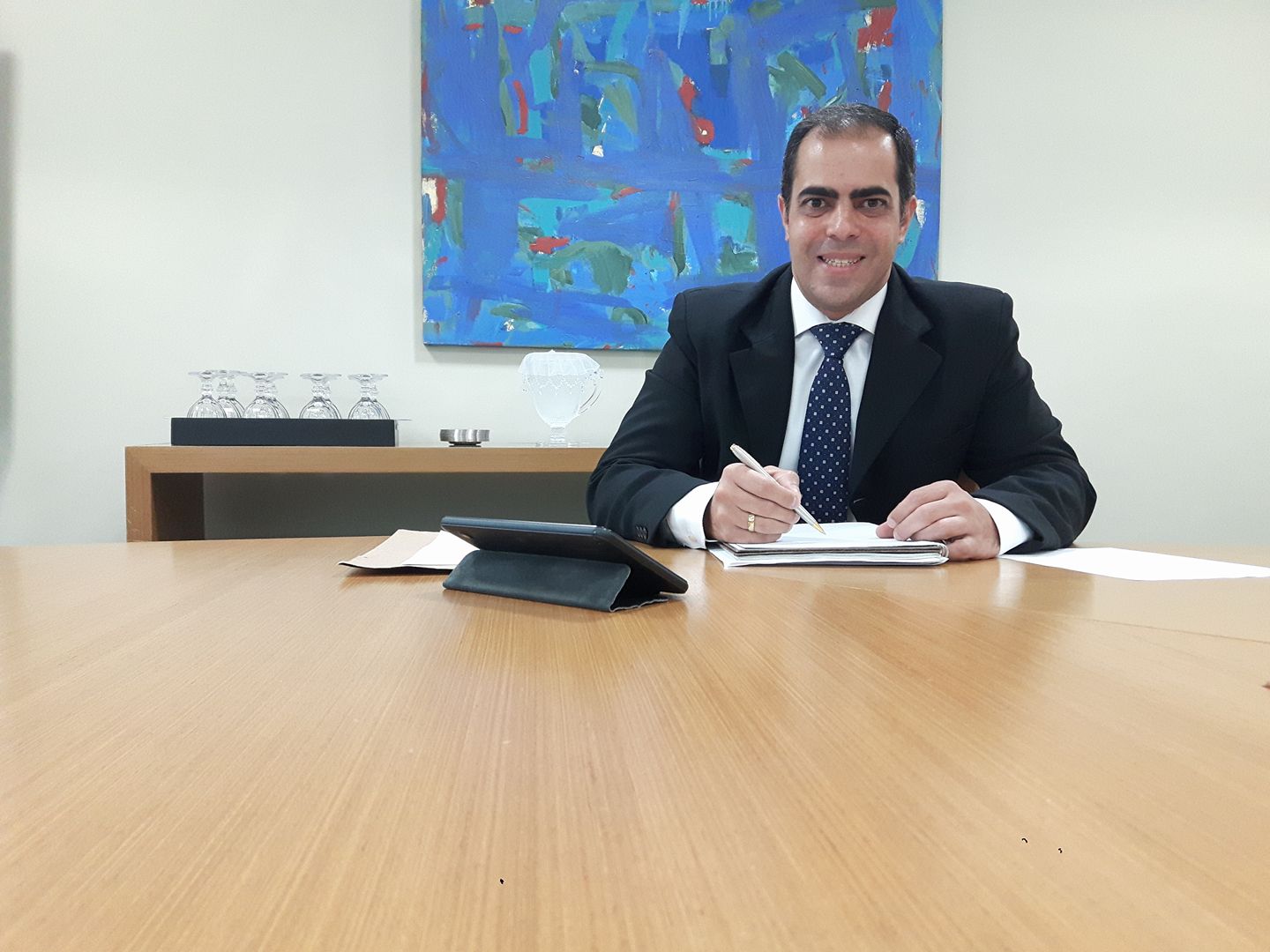 Dr. Helder Bittencourt - Advogado Especialista em Divórcio